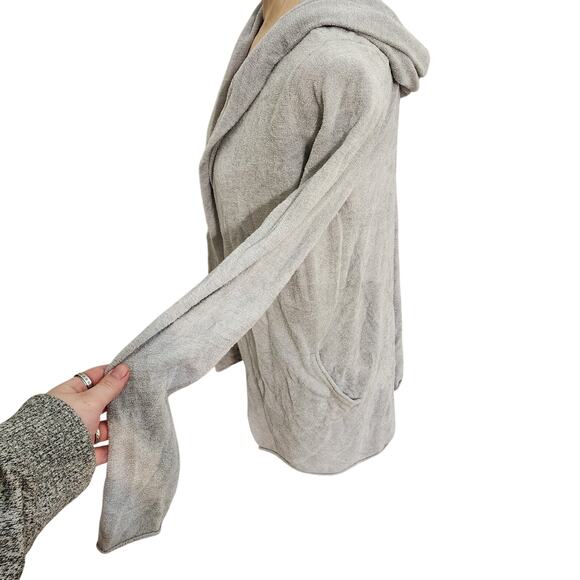 Barefoot Dreams CozyChic Lite Open Front Hooded Cardigan size medium - Picture 3 of 8